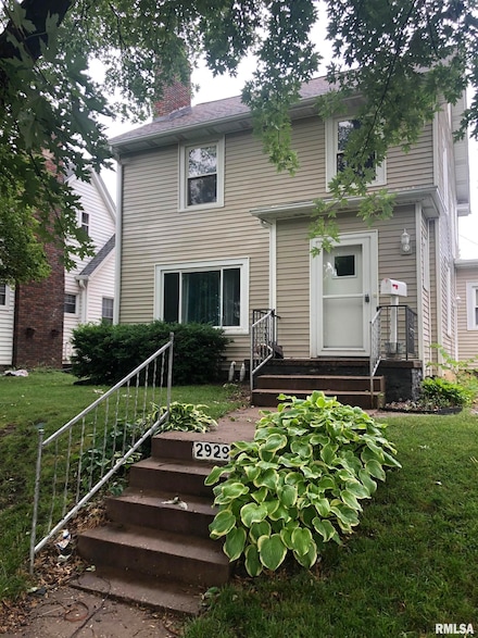 2929 Davenport Ave, Davenport, IA 52803