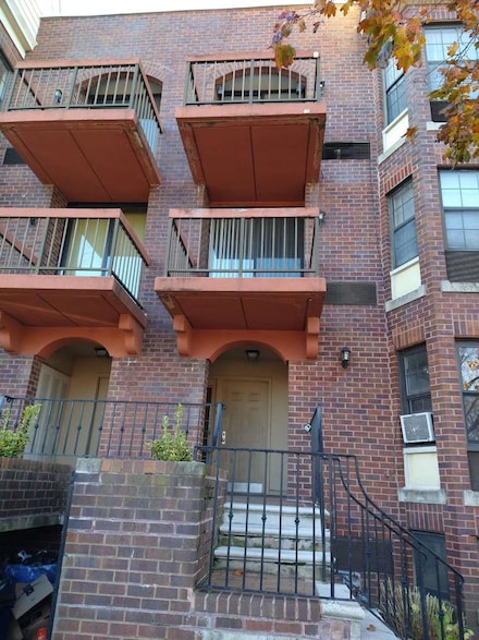 7118 164th St Unit 2132, Fresh Meadows, NY 11365
