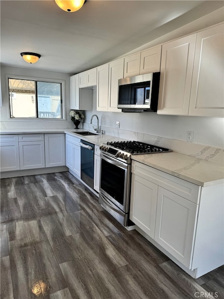 32500 Crescent Ave, Lake Elsinore, CA 92530