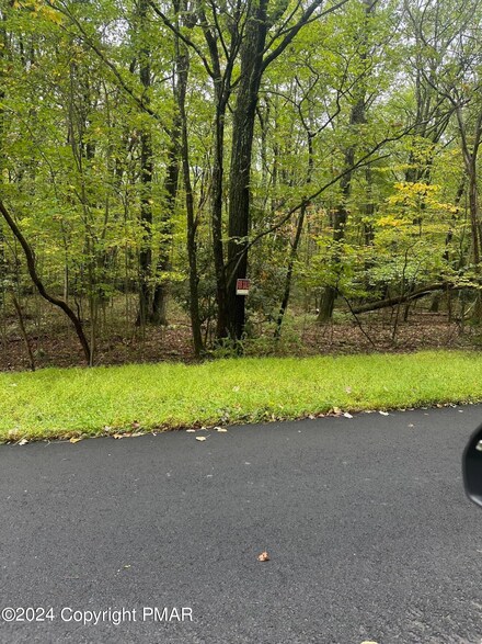 0 McMichaels 42 Ct, Stroudsburg, PA 18360