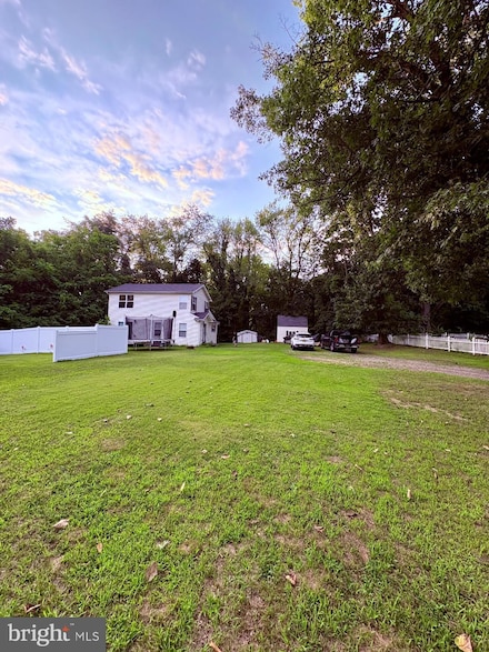 111 Cove Rd, Mantua, NJ 08051