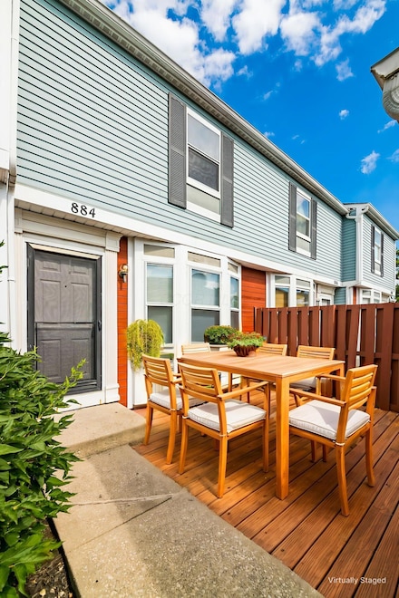 884 Annagladys Dr Unit F2, Worthington, OH 43085