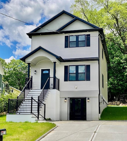 70 W Broadway, Nyack, NY 10960