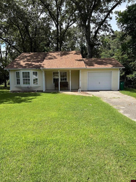 700 Birdsong Ave, Gassville, AR 72635