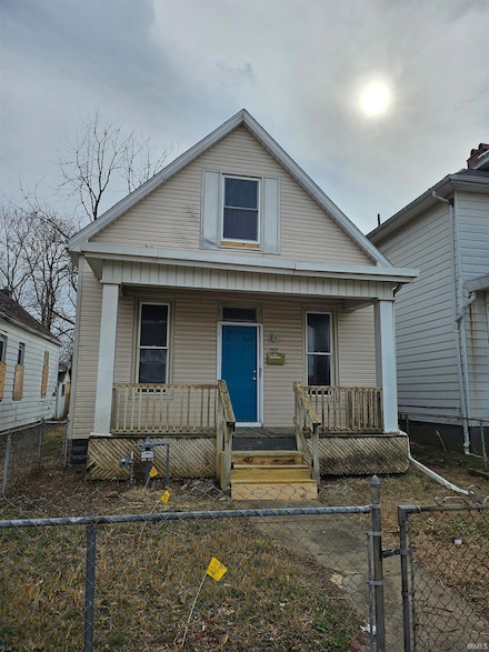 707 E Iowa St, Evansville, IN 47711