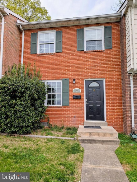 3535 Beale Ct, Woodbridge, VA 22193