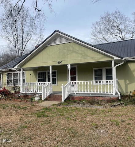 610 W Old Rd, Lillington, NC 27546