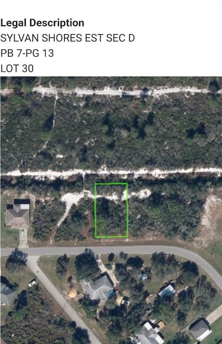 1527 Black Bear Ave, Sylvan Shores, FL 33852