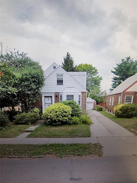 67-16 147th St, Flushing, NY 11367