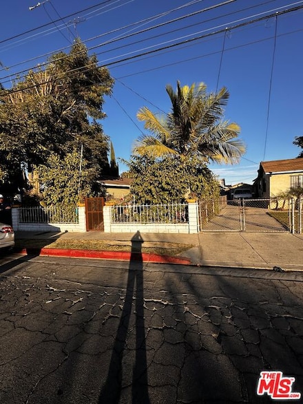 13004 S Mona Blvd, Compton, CA 90222