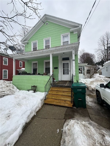 163 E 9th St, Oswego, NY 13126
