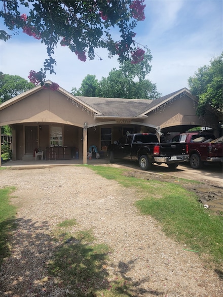 14619 Caradine St, Houston, TX 77085