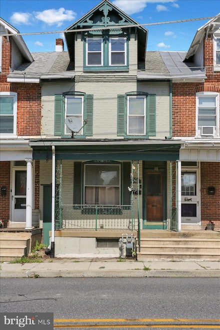 125 N Franklin St, Fleetwood, PA 19522
