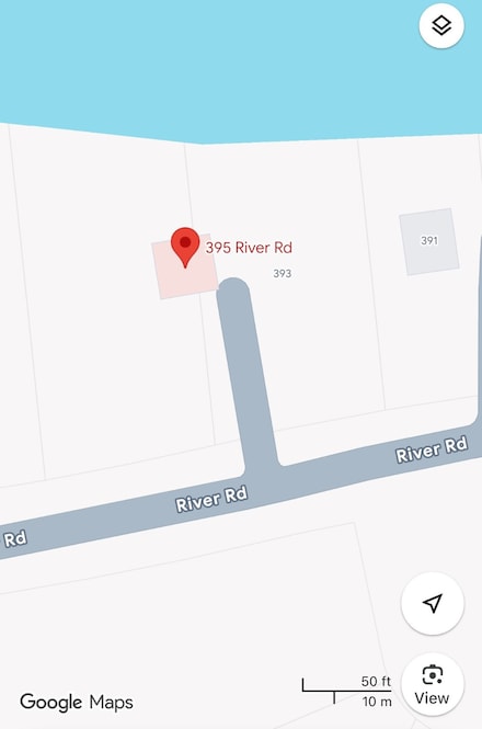 395 River Rd, Dayton Lakes, TX 77535