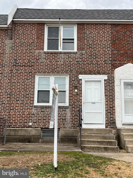 2227 Dermond Ave, Upper Darby, PA 19082