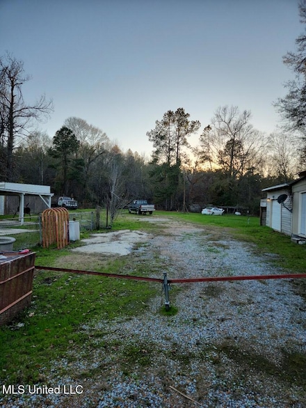 109 Irving Ln, Fayette, MS 39069