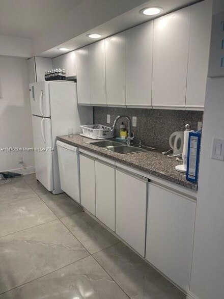 2401 S Ocean Dr Unit 1203, Hollywood, FL 33019