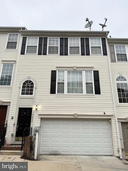 7636 Tall Pin Oak Dr, Elkridge, MD 21075
