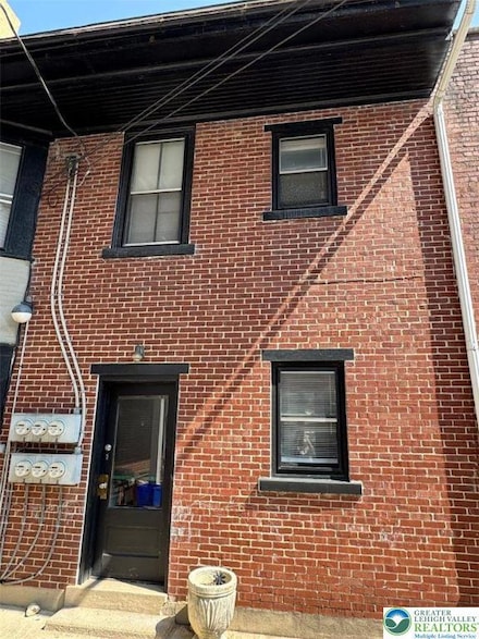 636 N New St Unit 2, Bethlehem, PA 18018