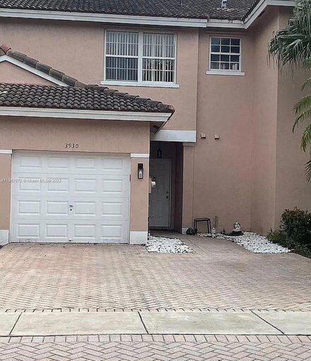 3930 NW 91st Terrace, Sunrise, FL 33351