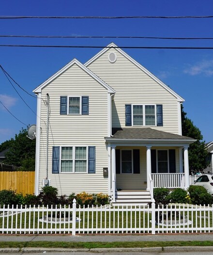 15 Sherwood Rd, North Weymouth, MA 02191