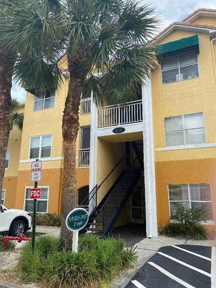 10764 70th Ave Unit 2303, Seminole, FL 33772