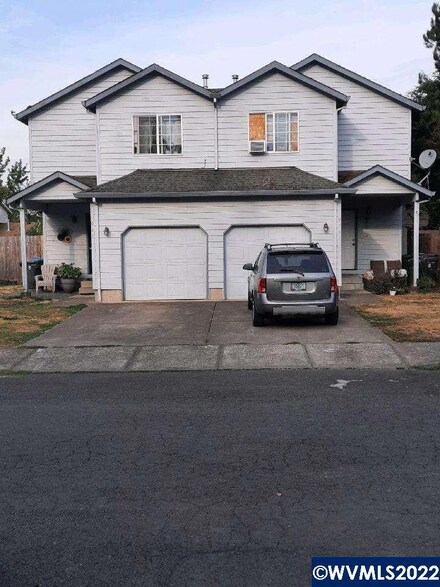 965 Todd Ct Unit 975, Silverton, OR 97381