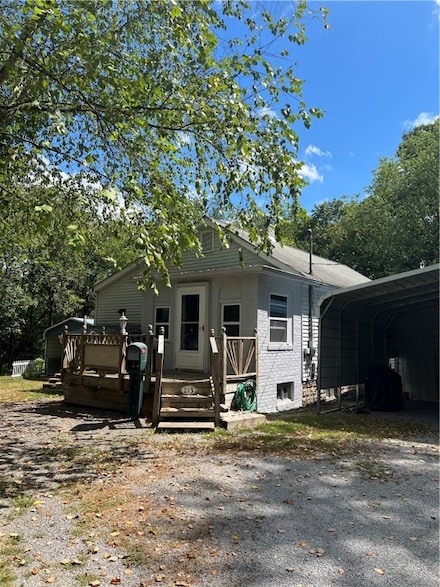 213 Fern St, Aliquippa, PA 15001