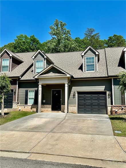3734 Shades Valley Ln, Gainesville, GA 30501