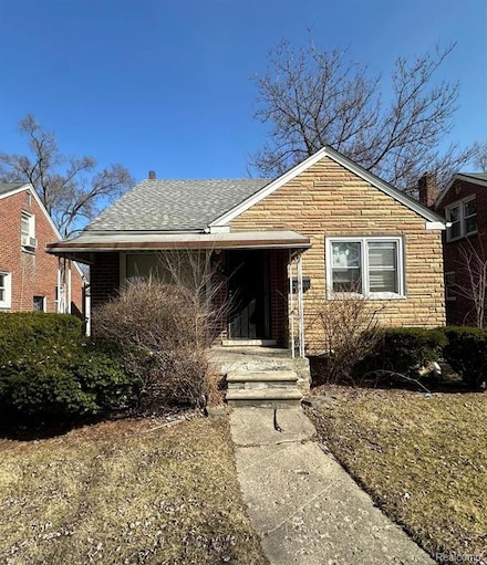 9934 Warwick St, Detroit, MI 48228