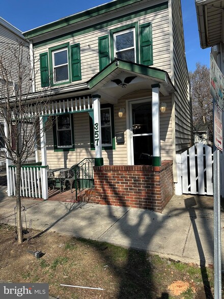 357 Prince St, Bordentown, NJ 08505