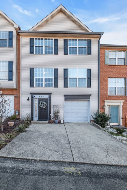 495 Huntington Ridge Dr, Nashville, TN 37211