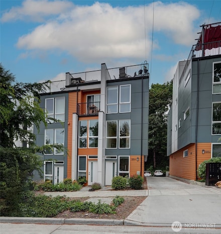 3854 22nd Ave SW, Seattle, WA 98106