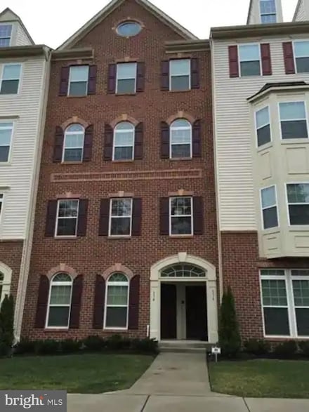 336 Chessington Dr, Odenton, MD 21113