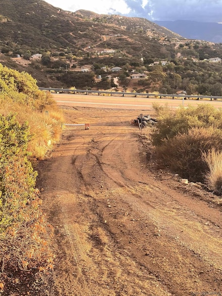 15114 Skyline Truck Trail, Jamul, CA 91935