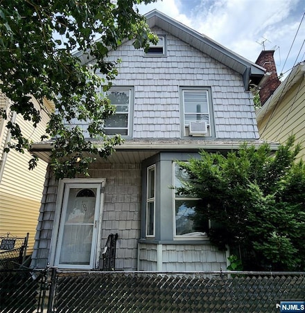 100 Grant Ave, Harrison, NJ 07029
