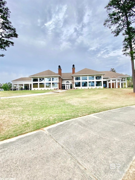 6 Charleston Ct, Brewton, AL 36426