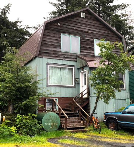 524 3rd St, Cordova, AK 99574
