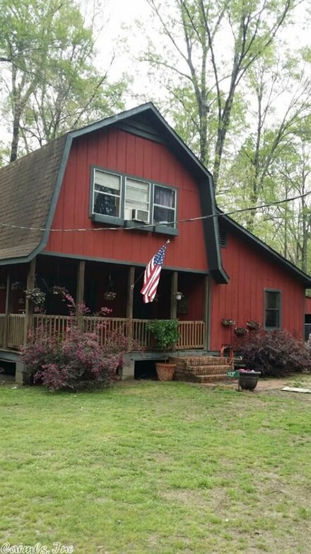 3135 Parks Rd, Crossett, AR 71635