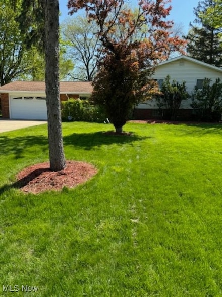 5699 Meadow Ln, Bedford, OH 44146