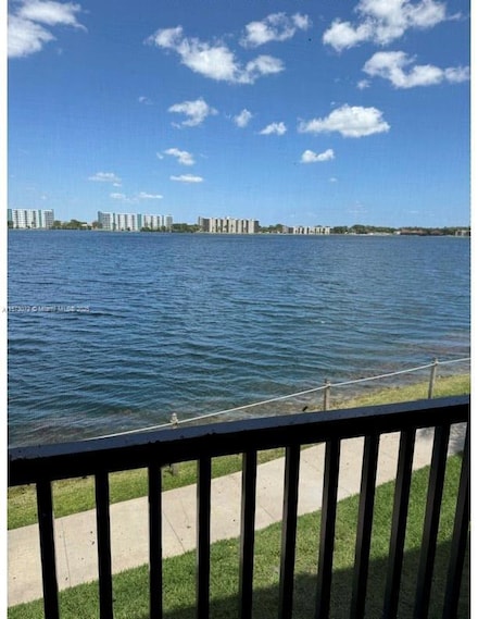 117 Lake Emerald Dr Unit 202, Oakland Park, FL 33309