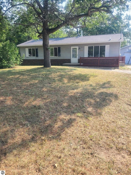 5484 Cedar Lake Rd, Oscoda, MI 48750