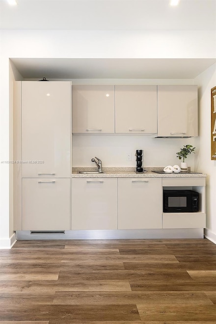 600 15th St Unit 4, Miami Beach, FL 33139
