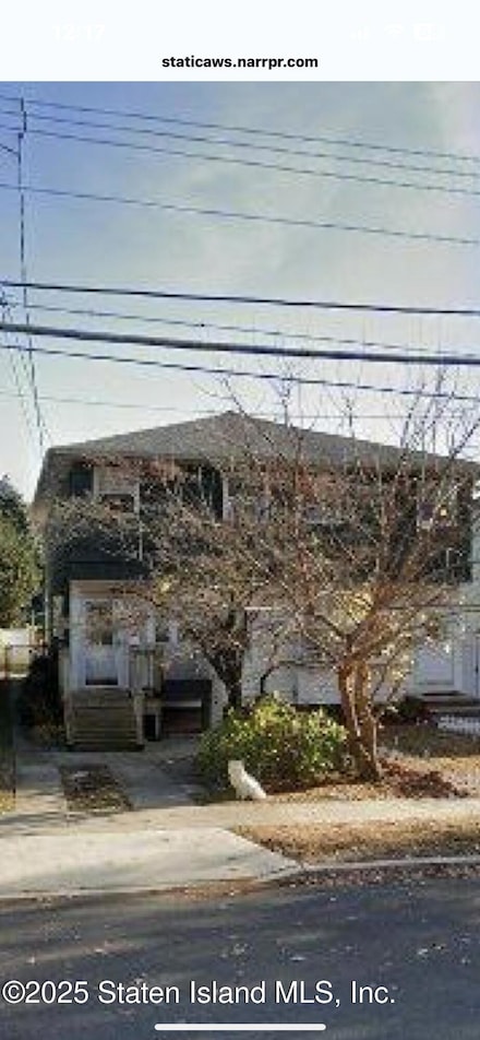 149 Lamport Blvd, Staten Island, NY 10305