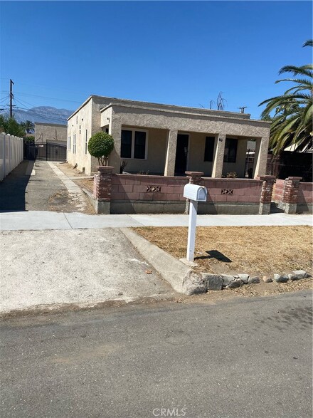 757 E Nocta St, Ontario, CA 91764