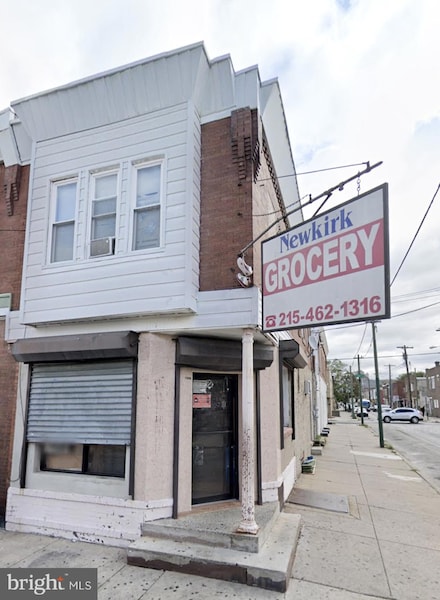 1555 S Newkirk St, Philadelphia, PA 19146