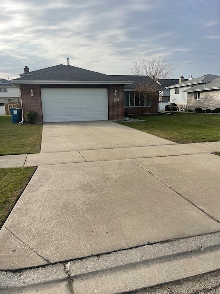 9136 S Oketo Ave, Bridgeview, IL 60455