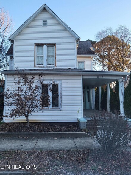 816 Deery St Unit 1, Knoxville, TN 37917