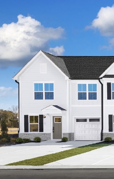 320 Diamond Dr, Powdersville, SC 29611