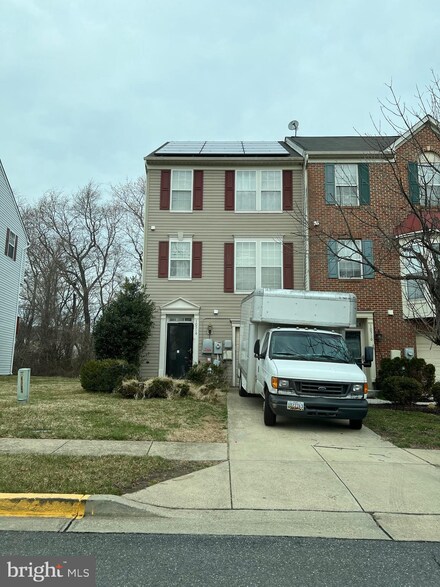 10514 Vista Gardens Dr, Bowie, MD 20720